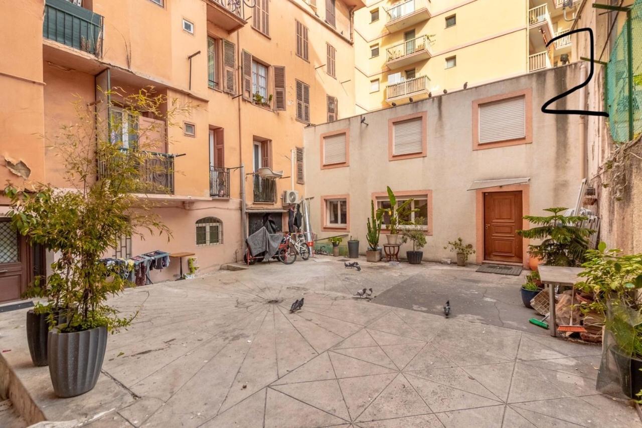 Lovely Townhouse In A Lively Area Close To The Old Nizza