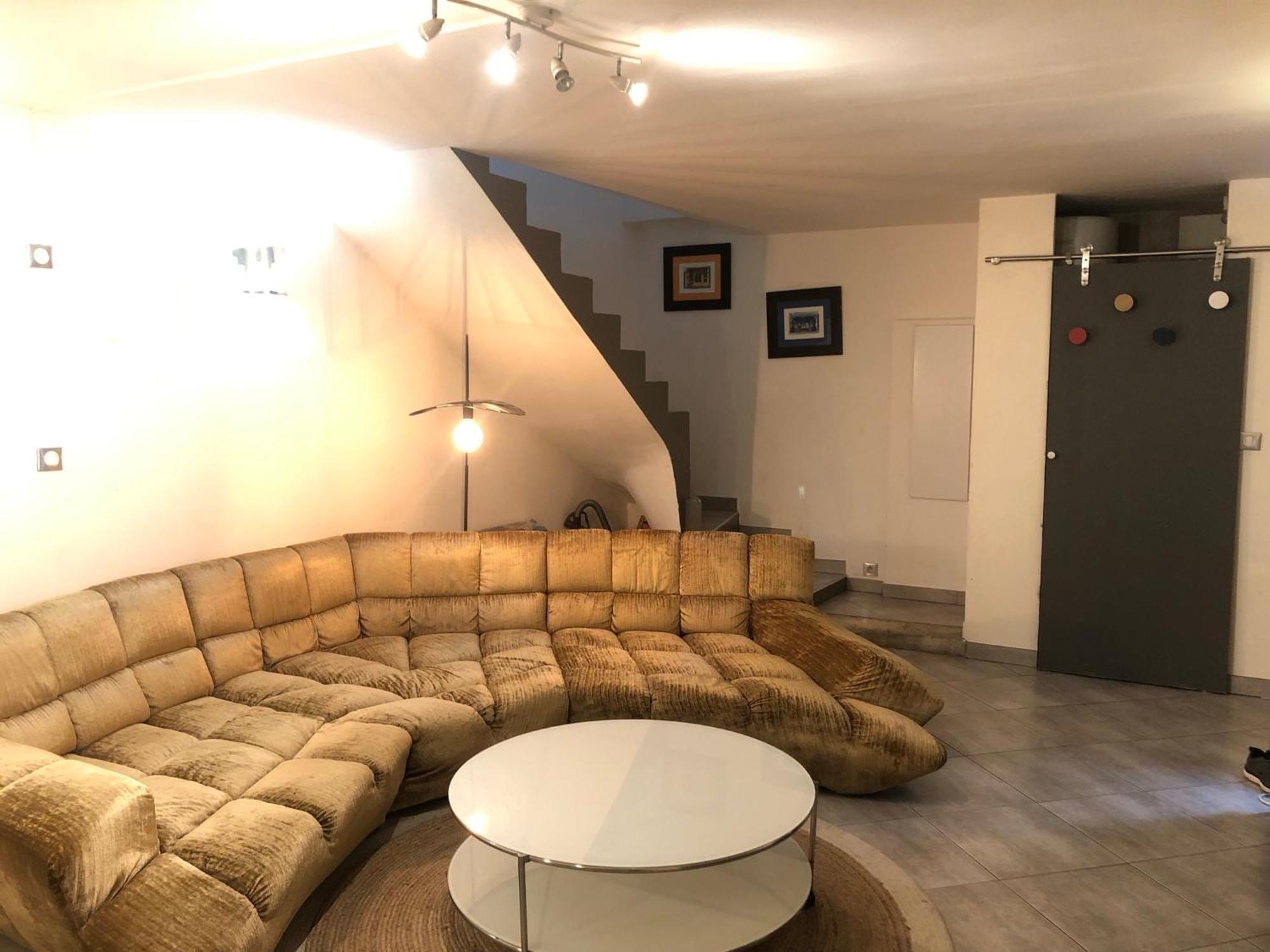 Lovely Townhouse In A Lively Area Close To The Old Appartamento *